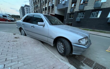 Mercedes-Benz C-Класс, 1997 год, 350 000 рублей, 5 фотография