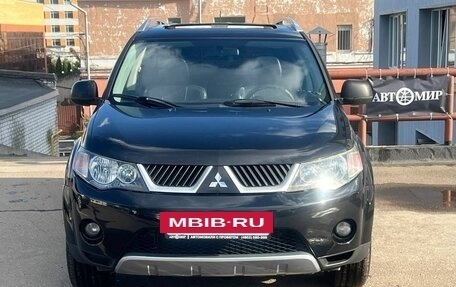 Mitsubishi Outlander III рестайлинг 3, 2007 год, 900 000 рублей, 2 фотография