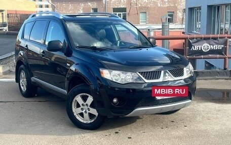 Mitsubishi Outlander III рестайлинг 3, 2007 год, 900 000 рублей, 3 фотография