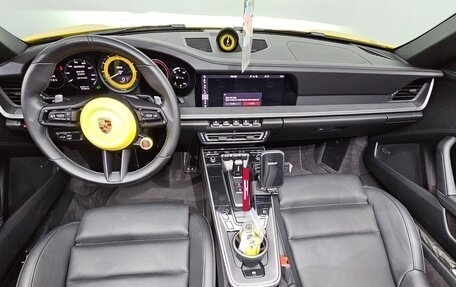 Porsche 911, 2021 год, 12 600 000 рублей, 5 фотография