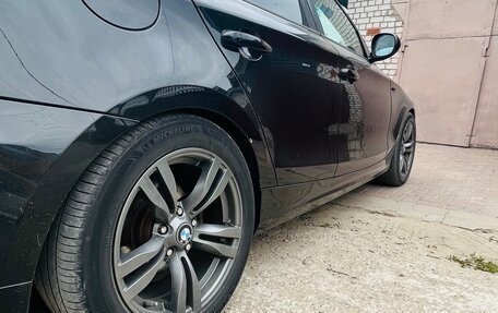 BMW 1 серия, 2010 год, 850 000 рублей, 4 фотография