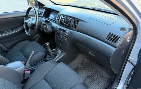 Toyota Corolla, 2005 год, 668 000 рублей, 13 фотография