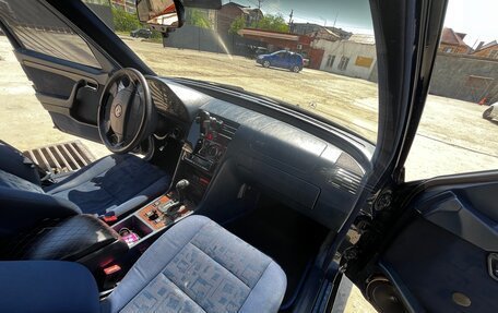 Mercedes-Benz C-Класс, 1997 год, 220 000 рублей, 6 фотография