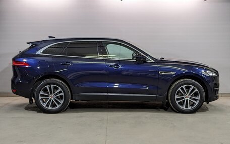 Jaguar F-Pace, 2017 год, 2 600 000 рублей, 4 фотография