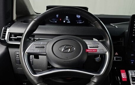 Hyundai Staria, 2022 год, 2 550 000 рублей, 9 фотография