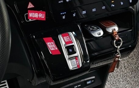 Hyundai Staria, 2022 год, 2 550 000 рублей, 13 фотография