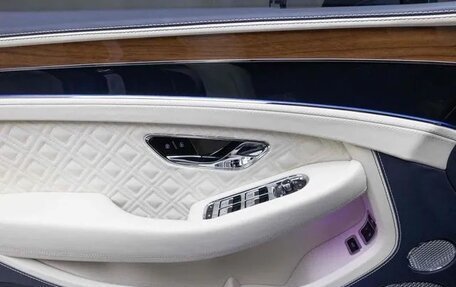 Bentley Continental GT III, 2022 год, 21 300 000 рублей, 13 фотография