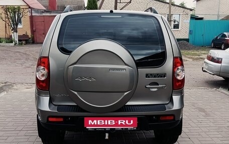 Chevrolet Niva I рестайлинг, 2012 год, 777 000 рублей, 11 фотография