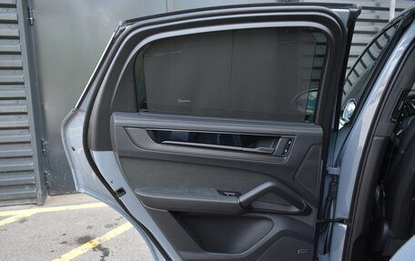 Porsche Cayenne III, 2025 год, 24 990 000 рублей, 22 фотография