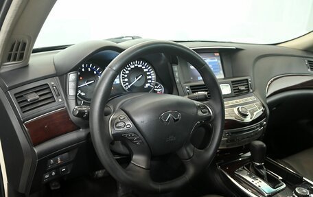 Infiniti M, 2012 год, 1 900 000 рублей, 13 фотография