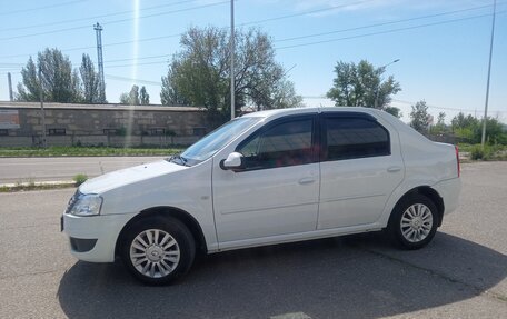 Renault Logan I, 2012 год, 687 000 рублей, 2 фотография