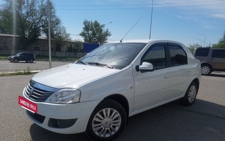 Renault Logan I, 2012 год, 687 000 рублей, 3 фотография