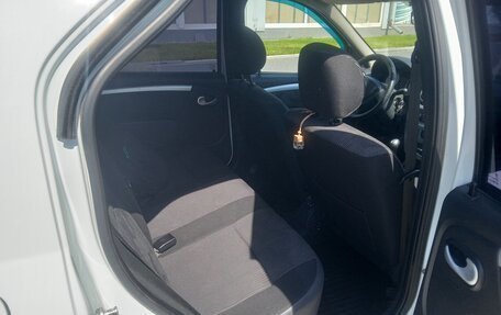 Renault Logan I, 2012 год, 687 000 рублей, 15 фотография