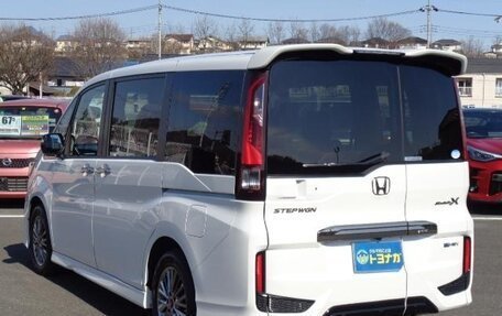 Honda Stepwgn IV, 2018 год, 1 950 090 рублей, 13 фотография
