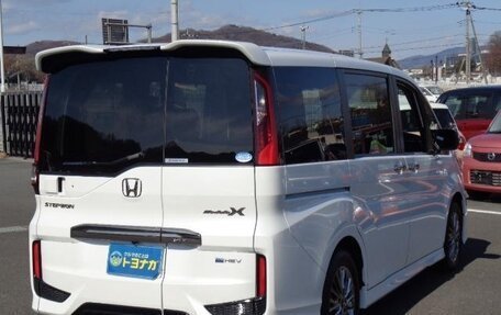 Honda Stepwgn IV, 2018 год, 1 950 090 рублей, 12 фотография