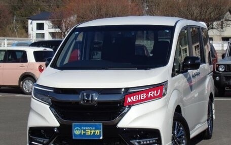 Honda Stepwgn IV, 2018 год, 1 950 090 рублей, 3 фотография