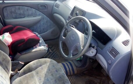 Toyota Raum I, 1998 год, 150 000 рублей, 6 фотография