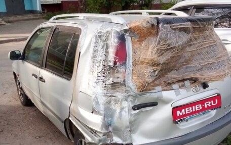 Toyota Raum I, 1998 год, 150 000 рублей, 2 фотография