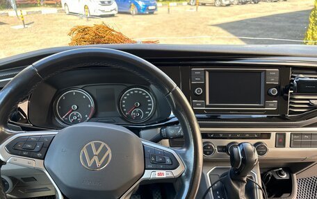 Volkswagen Caravelle T6 рестайлинг, 2021 год, 6 500 000 рублей, 8 фотография
