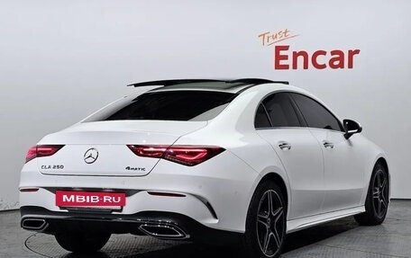 Mercedes-Benz CLA, 2022 год, 3 350 000 рублей, 2 фотография