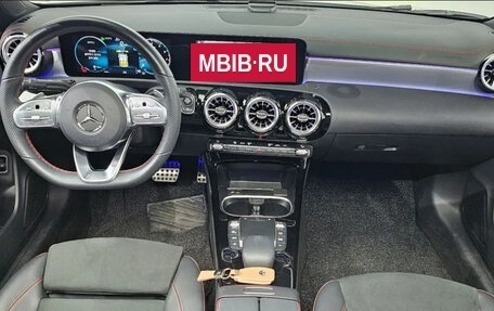 Mercedes-Benz CLA, 2022 год, 3 350 000 рублей, 7 фотография