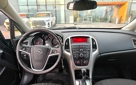 Opel Astra J, 2011 год, 730 000 рублей, 14 фотография
