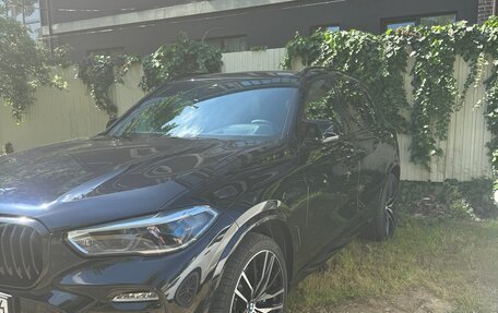 BMW X5, 2019 год, 5 800 000 рублей, 4 фотография