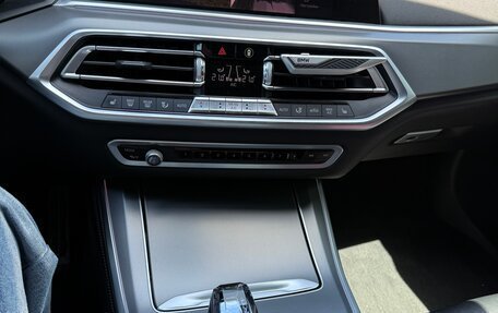 BMW X5, 2019 год, 5 800 000 рублей, 2 фотография