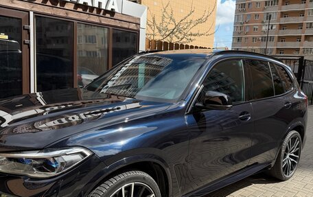 BMW X5, 2019 год, 5 800 000 рублей, 6 фотография