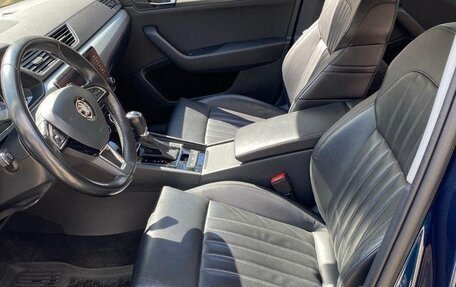 Skoda Superb III рестайлинг, 2018 год, 2 200 000 рублей, 4 фотография