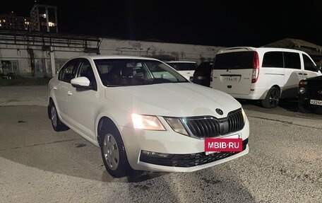 Skoda Octavia, 2019 год, 1 350 000 рублей, 2 фотография