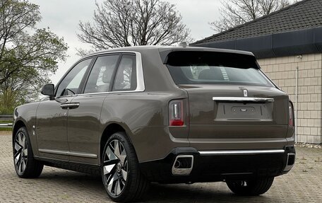 Rolls-Royce Cullinan, 2025 год, 78 000 000 рублей, 4 фотография