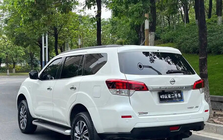 Nissan Terra, 2021 год, 2 300 000 рублей, 7 фотография