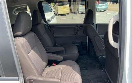 Honda Freed II, 2021 год, 1 200 000 рублей, 8 фотография