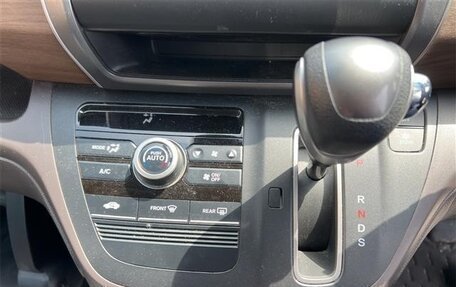 Honda Freed II, 2021 год, 1 200 000 рублей, 16 фотография