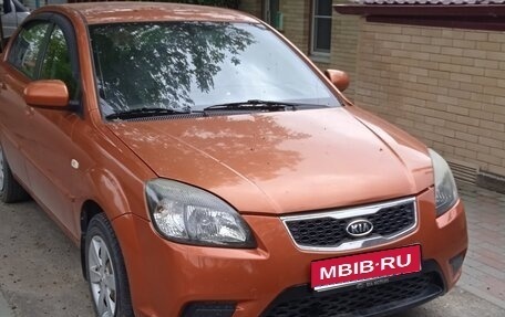 KIA Rio II, 2010 год, 600 000 рублей, 1 фотография
