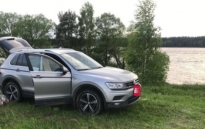 Volkswagen Tiguan II, 2019 год, 2 985 000 рублей, 1 фотография
