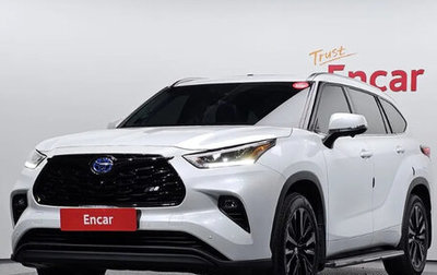 Toyota Highlander, 2023 год, 4 920 000 рублей, 1 фотография