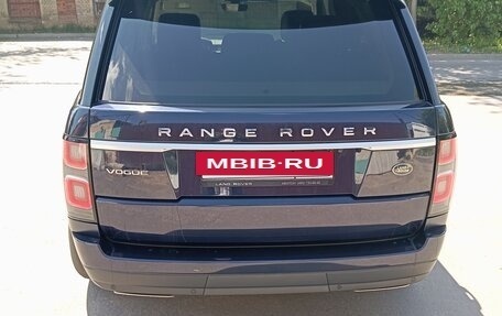 Land Rover Range Rover IV рестайлинг, 2018 год, 5 800 000 рублей, 6 фотография
