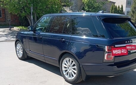 Land Rover Range Rover IV рестайлинг, 2018 год, 5 800 000 рублей, 3 фотография