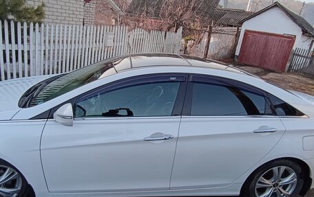 Hyundai Sonata VI, 2012 год, 1 330 000 рублей, 3 фотография