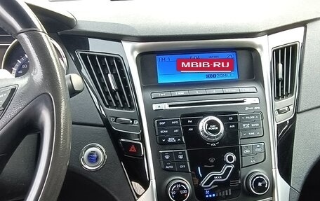 Hyundai Sonata VI, 2012 год, 1 330 000 рублей, 10 фотография