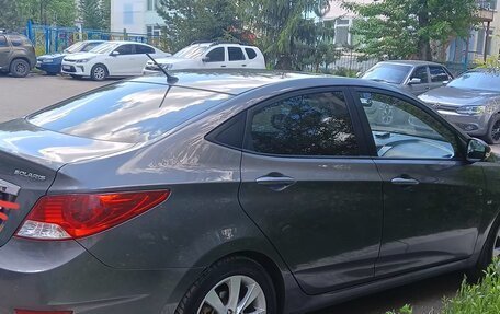 Hyundai Solaris II рестайлинг, 2013 год, 940 000 рублей, 6 фотография