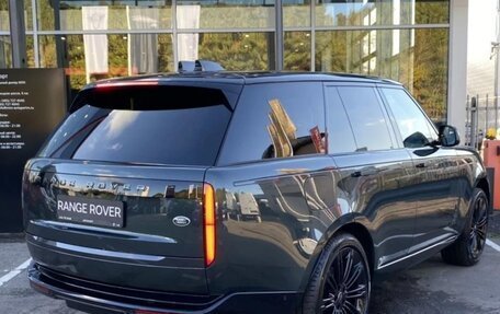 Land Rover Range Rover IV рестайлинг, 2022 год, 15 689 000 рублей, 2 фотография