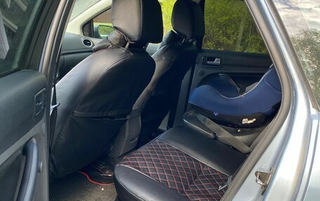 Ford Focus II рестайлинг, 2005 год, 550 000 рублей, 12 фотография