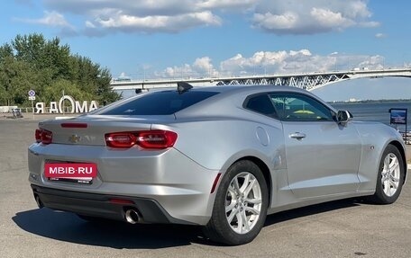 Chevrolet Camaro VI, 2018 год, 2 600 000 рублей, 5 фотография