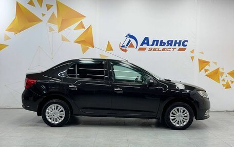 Renault Logan II, 2017 год, 705 000 рублей, 2 фотография