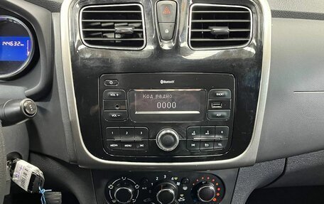 Renault Logan II, 2017 год, 705 000 рублей, 13 фотография