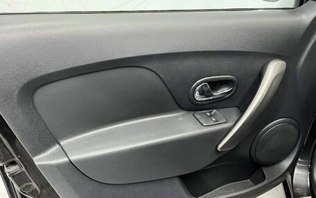 Renault Logan II, 2017 год, 705 000 рублей, 22 фотография