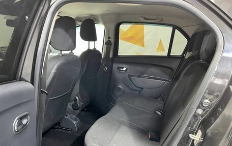 Renault Logan II, 2017 год, 705 000 рублей, 25 фотография